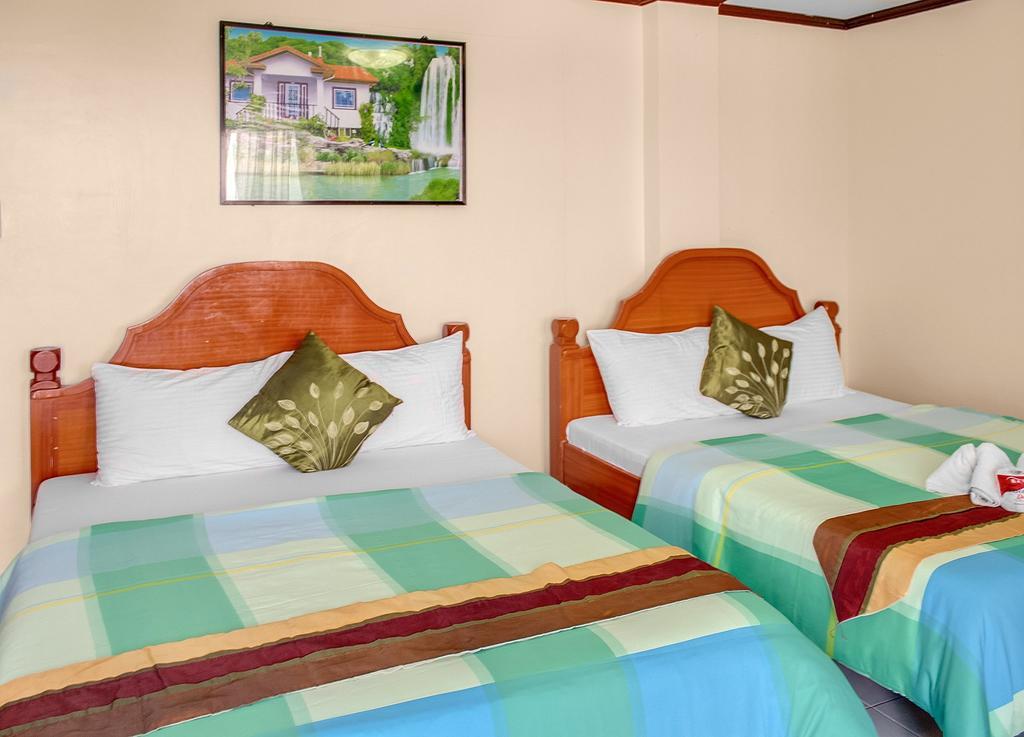 Blue Corals Beach Resort Malapascua Buitenkant foto